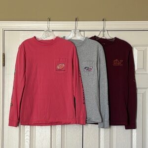 Vineyard Vines Lot of 3 Long Sleeve Graphic Tees
Men’s XS fits Boys XL